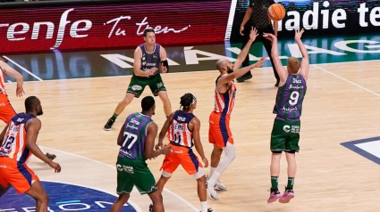 Así te hemos contado la victoria del Unicaja ante el Coruña (114-105)