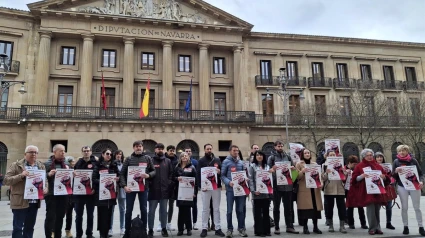 Representantes de los sindicatos de la Mesa General antes de registrar la convocatoria de huelga del 9 de abril para el personal de la Administración foral.POLITICA ESPAÑA EUROPA SOCIEDAD NAVARRA