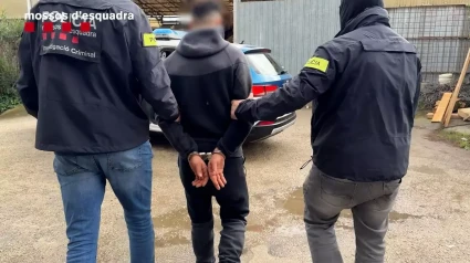 Detención de los Mossos a un acusado de robo con extrema violencia en Esplugues