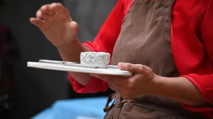 Remedios, la veterinaria de Zafra que elabora el Mejor Queso de España 2025