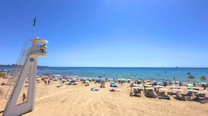 Imagen de archivo de la playa del Postiguet de Alicante