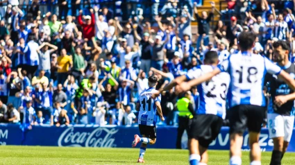 Jugadores del Hércules celebran un gol en el Rico Pérez.