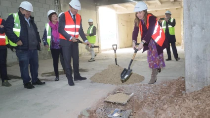 Este martes se ha colocado la primera piedra del proyecto Distrito 7, en la antigua fábrica de Giesa
