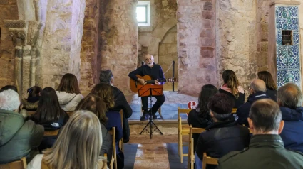 Escenario Vivo (Archivo)
