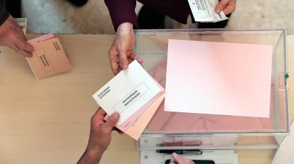 Voto en unas elecciones - EFE