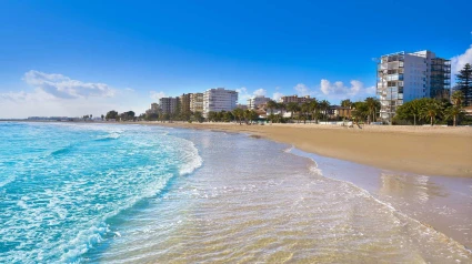 Las playas de Benicàssim ya están listas para la temporada turística