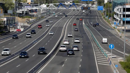 Muchos conductores adelantan el regreso de Semana Santa, con retenciones hacia Madrid