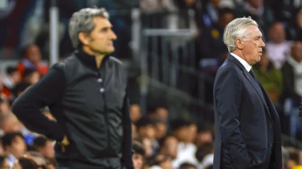 Ernesto Valverde y Carlo Ancelotti, durante el Real Madrid - Athletic