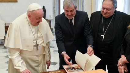 El Papa Francisco en la reunión con los obispos de Canarias y el presidente Fernando Clavijo
