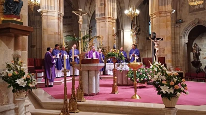 Misa en recuerdo al Papa Francisco en Bilbao