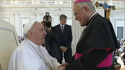 Demetrio Fernández ante el Santo Padre en el Vaticano