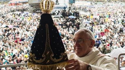 Jorge Bergoglio llegó a Roma profundamente marcado por su formación de jesuita