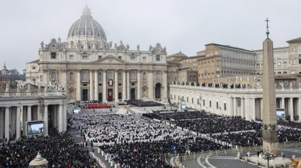 Curiosidades del funeral del Papa Francisco: el orden en el que se sentarán los líderes internacionales y el privilegio del que no hará uso la reina Letizia