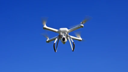 Dron volando
