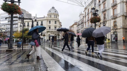 Calles de Granada con alerta naranja por las inclemencias del tiempo