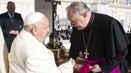 El Obispo de León, Luis Ángel de las Eras, explica en Herrera en COPE cómo ha sido la despedida del Papa Francisco