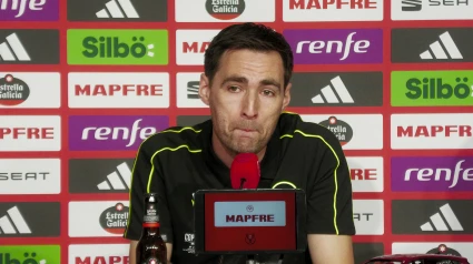 De Burgos Bengoetxea rompe a llorar en plena rueda de prensa previa a la final de Copa.
