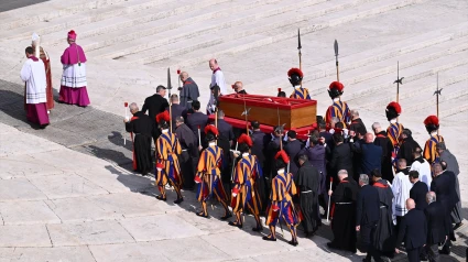 (Foto de ARCHIVO)Traslado del ataud del Papa Francisco a la Basílica de San Pedro, en el VaticanoEuropa Press/Contacto/Domenico Cippitelli23/4/2025