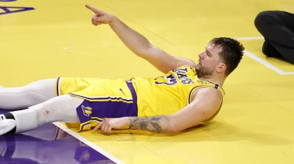 Los Ángeles Lakers perdieron en Minnesota en el tercer partido de la serie ante los Wolves.
