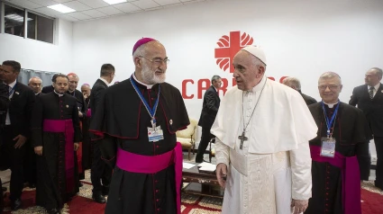 El Papa Francisco junto a Don Cristóbal López Romero