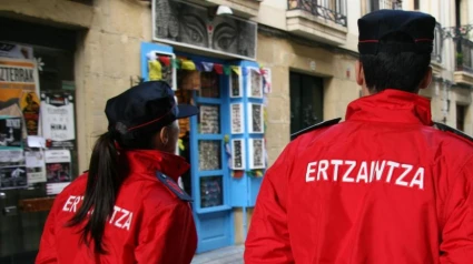 La Ertzaintza detiene a un joven de 26 años acusado de agredir sexualmente a un mujer en San Sebastián