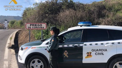 Una patrulla de la Guardia Civil en Priego de Córdoba