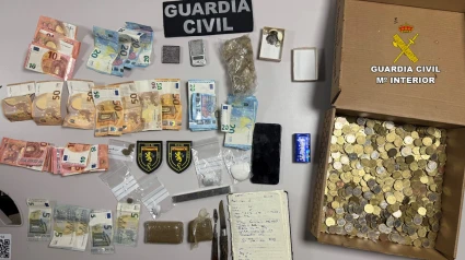 Objetos incautados por la Guardia Civil en Lepe