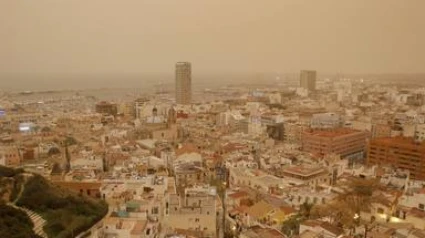 Imagen de archivo de polvo en suspensión en Alicante