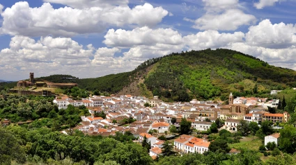 Vista aérea de Almonaster la Real