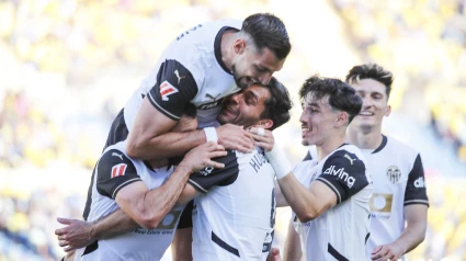 El equipo celebra la salvación virtual de la categoría