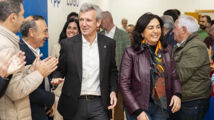 Alfonso Rueda e Elena Candia na sede do Partido Popular de Lugo, onde se celebrou a reunión da Xunta Directiva Provincial