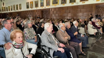 Homenaje centenarios