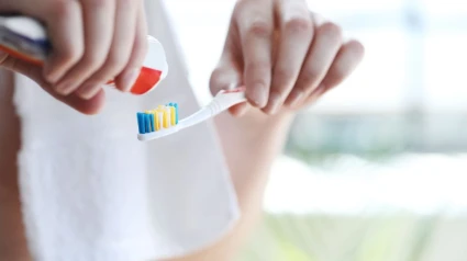 Lavarse los dientes en profundidad, un hábito más importante de lo que crees