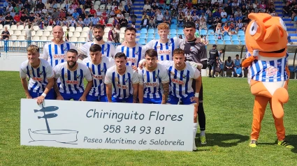 Once titular del CF Motril en el triunfo ante el Torredonjimeno (3-0)