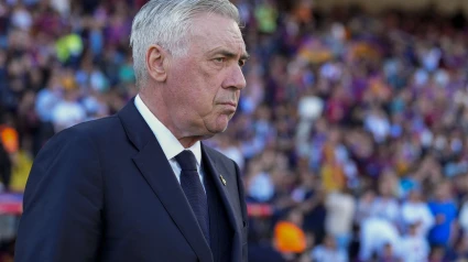 Carlo Ancelotti, durante el Clásico en Montjuic