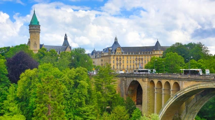 Una panorámica de una ciudad de Luxemburgo