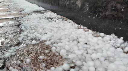 Granizo y trombas de agua amenazan 22 localidades de Alicante este martes