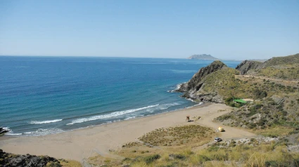 Imagen de la cala de Calnegre, que acaba de ser distinguida con la bandera azul y la bandera ecoplayas