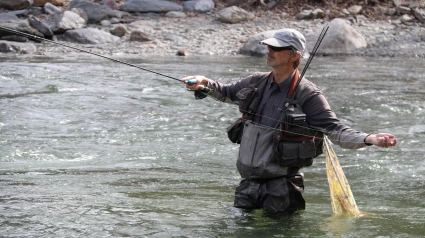 Un pescador al riu Noguera Pallaresa