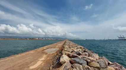 Mota de cierre, un proyecto que permitirá la expansión de la dársena sur del puerto de Castellón