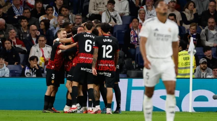 Valjent celebra junto a sus compañeros el tanto que abrió el partido entre Real Madrid y Mallorca
