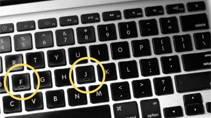 Las letras F y J son las únicas en el teclado que tienen una raya debajo de la tecla