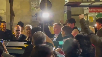 Joan Laporta saliendo de Luz de Gas