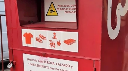 El proceso de reciclaje comienza en el contenedor rojo