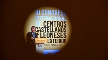 Inauguración del III Congreso de Centros de Castilla y León en el Exterior por parte del presidente de la Junta de Castilla y León, Alfonso Fernández Mañueco