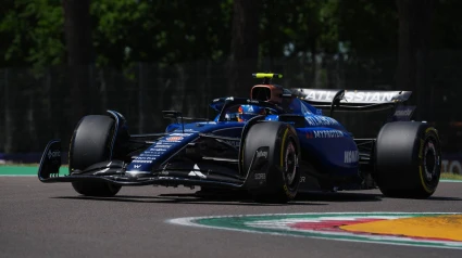 Grandes sensaciones de Carlos Sainz en el primer Libre en Imola.