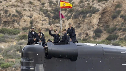 Felipe VI visita la base de submarinos Isaac Peral, en el Arsenal de Cartagena, donde ha navegado el submarino Isaac Peral S-81