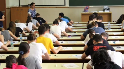 Examen de acceso a la universidad en CantabriaEl 93,22% de los estudiantes presentados en Cantabria a la Evaluación de Bachillerato para el Acceso a la Universidad (EBAU) la ha superado, según datos del Servicio de Gestión Académica de la Universidad de Cantabria (UC).POLITICA CASTILLA Y LEÓN ESPAÑA EUROPA LEÓN SOCIEDADULE