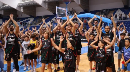La plantilla del Fibwi Palma agradece el apoyo a la afición