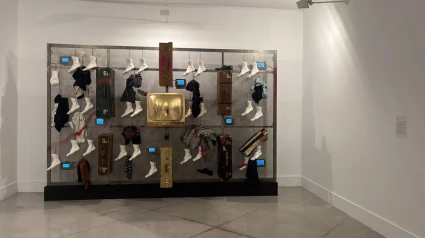 Instación A-Z, de Volf Vostell, que representa el Holocausto judío.La Consejería de Cultura, Turismo, Jóvenes y Deportes ha culminado la restauración de la obra A-Z (1995), del artista alemán Wolf Vostell tras casi 30 años en los almacenes del Museo Extremeño Iberoamericano de Arte Contemporáneo (MEIAC) de Badajoz.CULTURA ESPAÑA EUROPA EXTREMADURAJUNTA DE EXTREMADURA